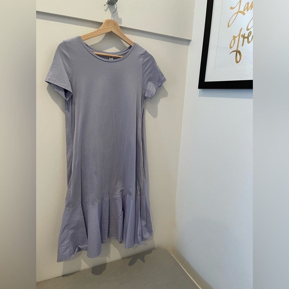 Uniqlo tshirt dress with cotton ruffle bottom in size S